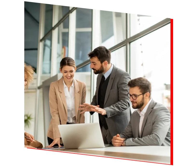 manager discussing work with sub ordinates